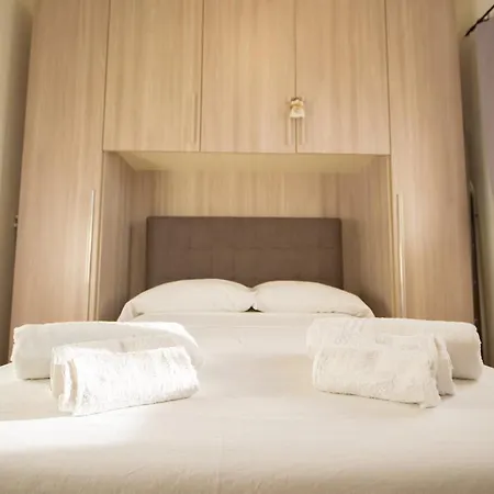 Posada, Comfortable In A Great Location - Veranda