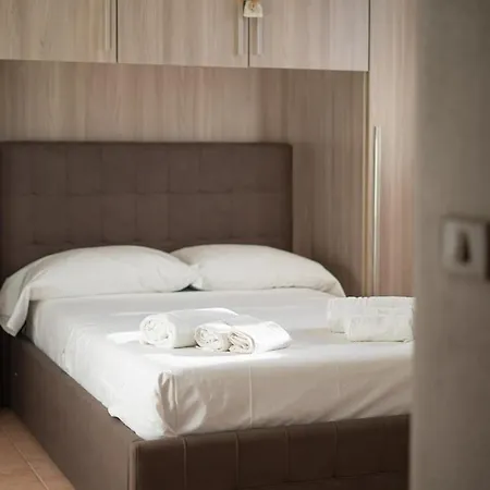 Posada, Comfortable In A Great Location - Veranda