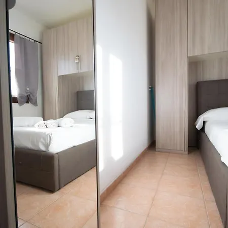 Daire Posada, Comfortable In A Great Location - Veranda Posada (Sardinia)